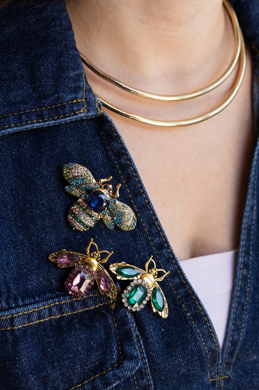 Golden layered chocker